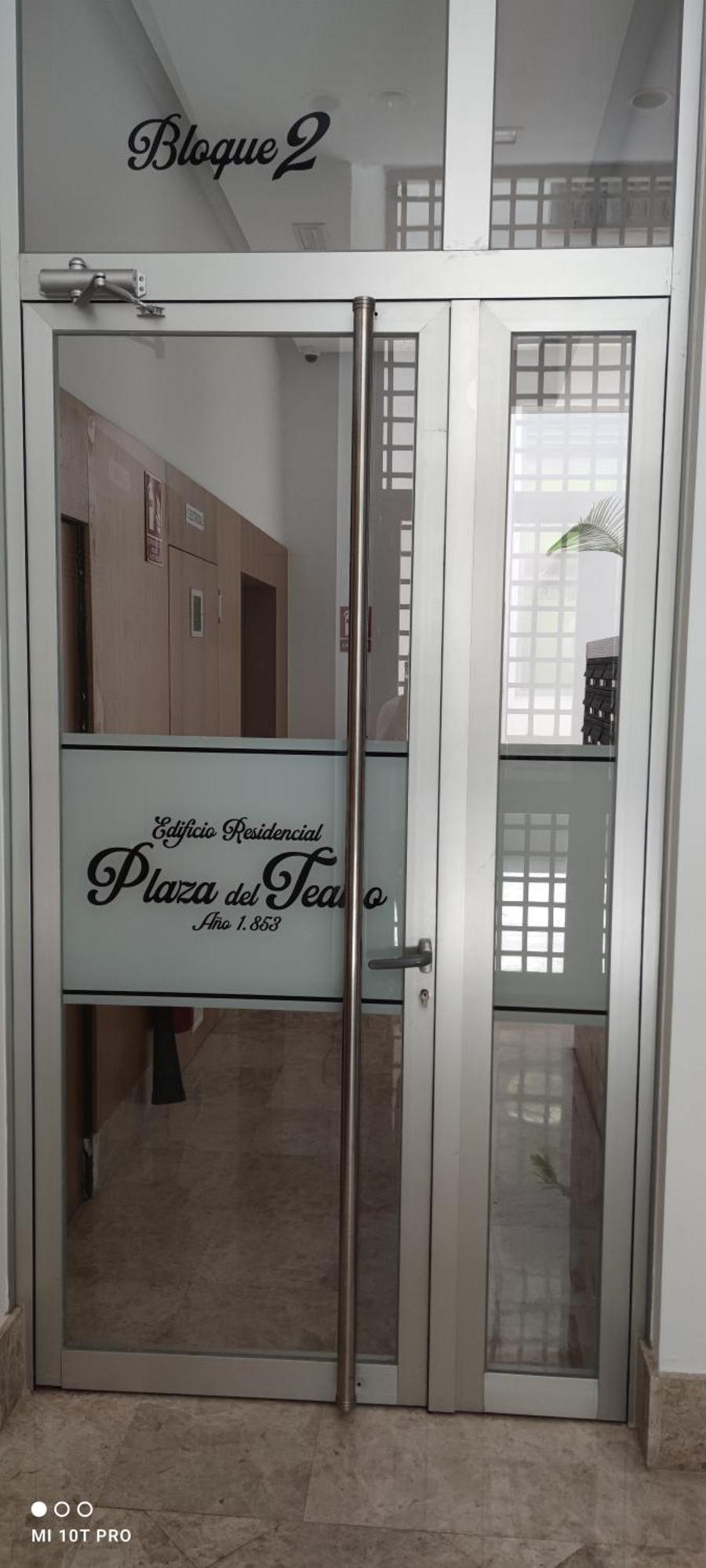 Apartamento Plaza Del Teatro Parking Free Малага Экстерьер фото
